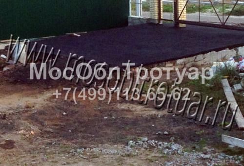 Пример асфальтирования площадки дачного участка в деревне Ашукино - слайд 4